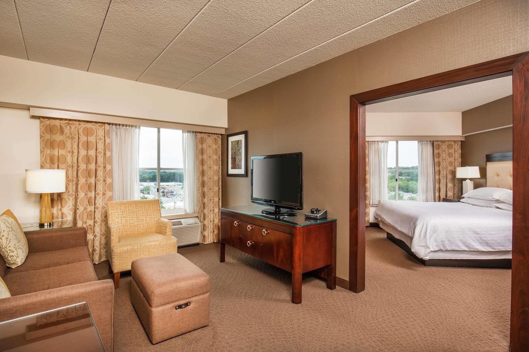Sheraton Boston Needham Hotel Exterior foto